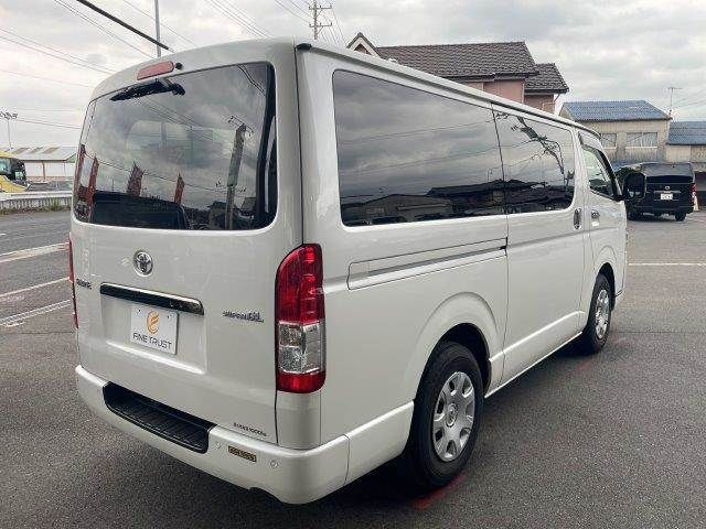 HIACE van 2WD