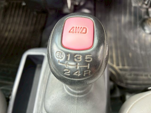 SAMBAR truck 4WD