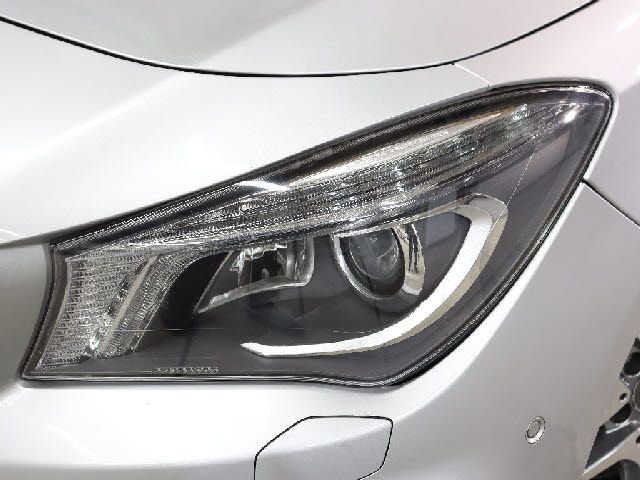 MERCEDES AMG CLA class