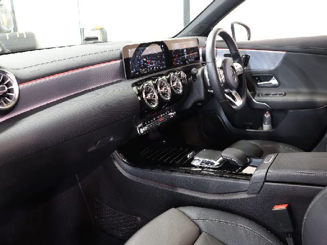 MERCEDES BENZ A class