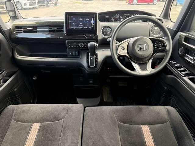 N BOX CUSTOM 4WD