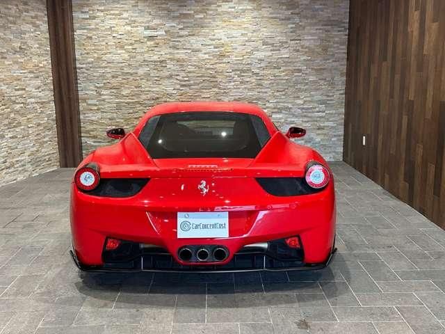 FERRARI 458 Italia
