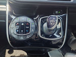 VOXY HYBRID