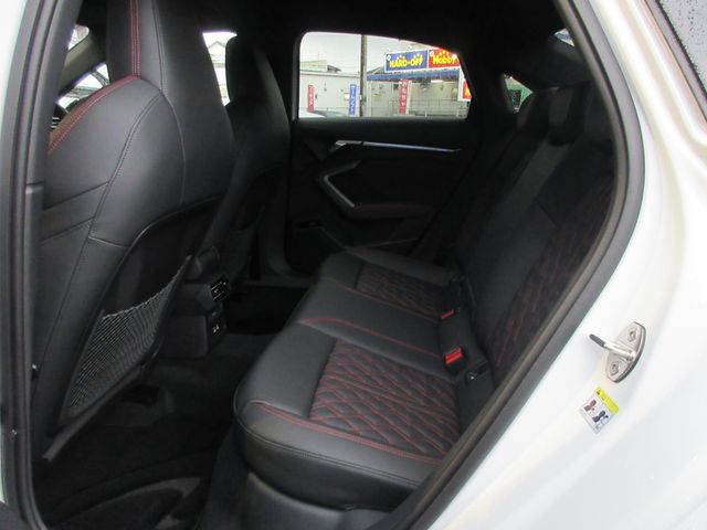 AUDI S3 Sedan