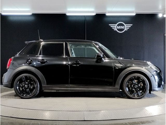 MINI COOPER SD 5DOOR