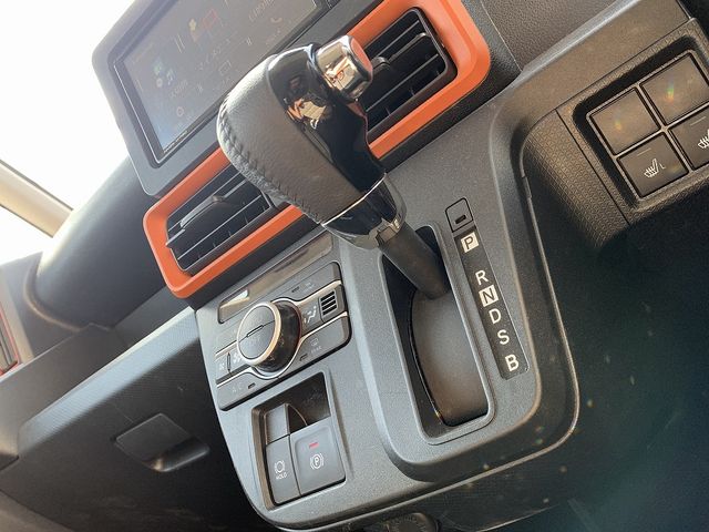 TANTO FAN CROSS 4WD