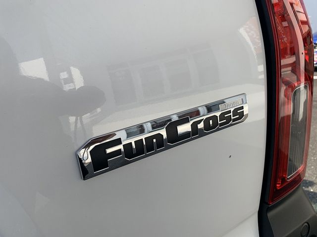 TANTO FAN CROSS 4WD