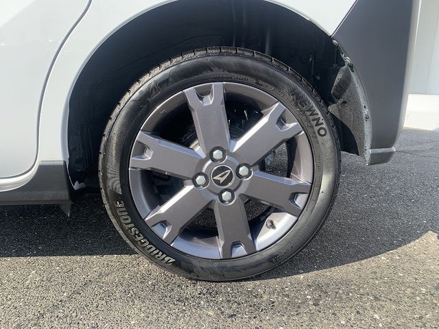 TANTO FAN CROSS 4WD