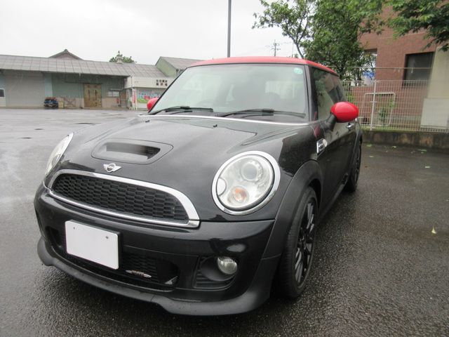 BMW MINI