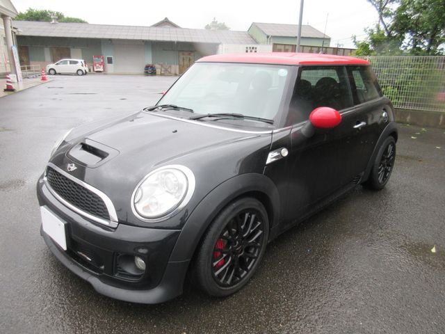 BMW MINI