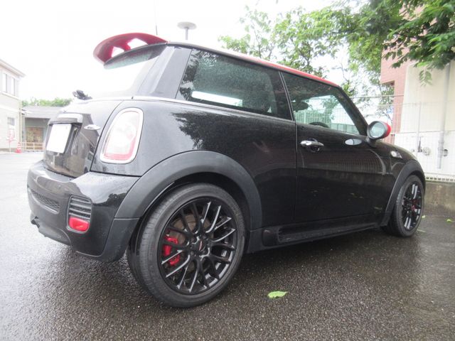 BMW MINI