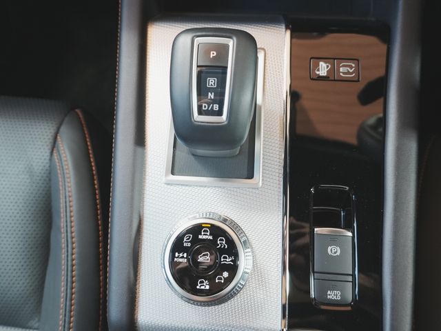 OUTLANDER PHEV