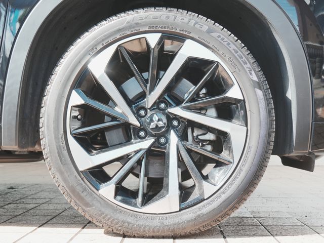 OUTLANDER PHEV