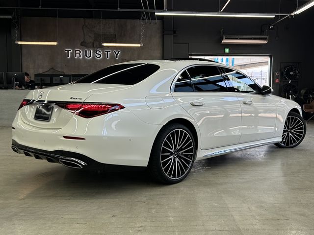 MERCEDES BENZ S class