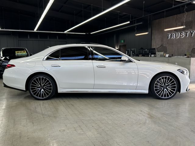 MERCEDES BENZ S class
