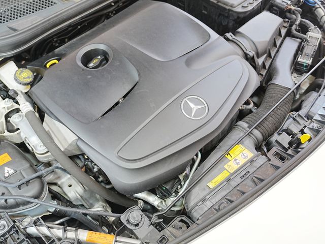 MERCEDES BENZ CLA class