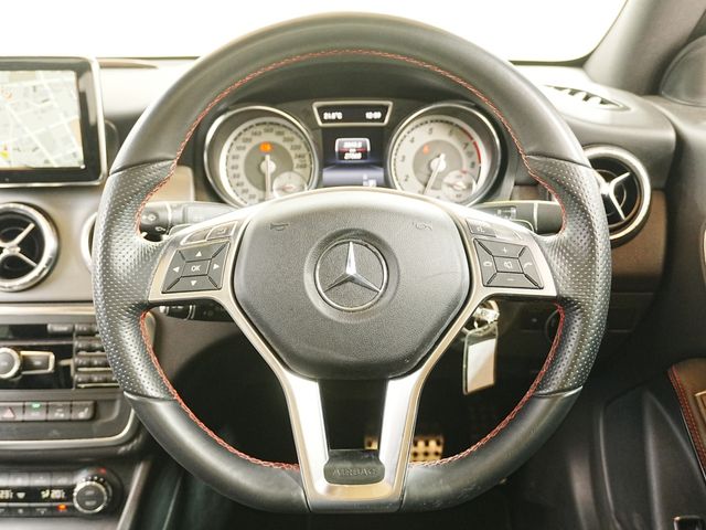 MERCEDES BENZ CLA class