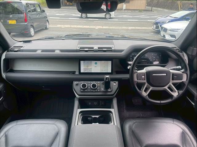 ROVER DEFENDER