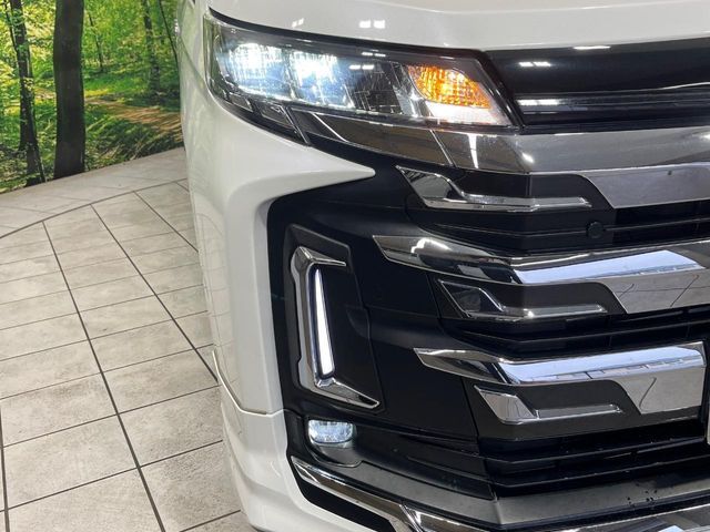 NOAH HYBRID 4WD