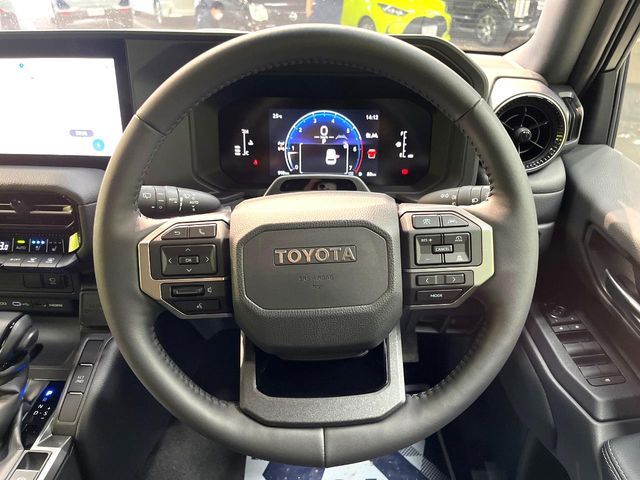 LANDCRUISER 250