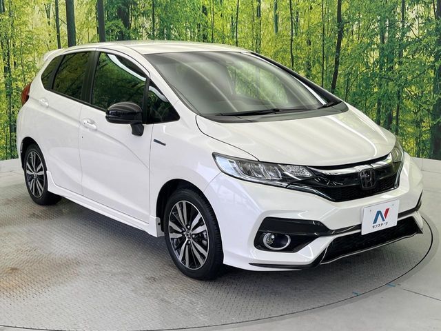 FIT HYBRID