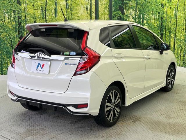 FIT HYBRID