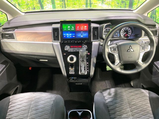 DELICA D:5 4WD