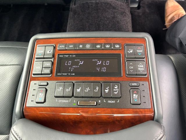 LEXUS LS600hL