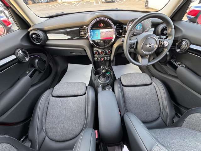 MINI COOPER 5DOOR