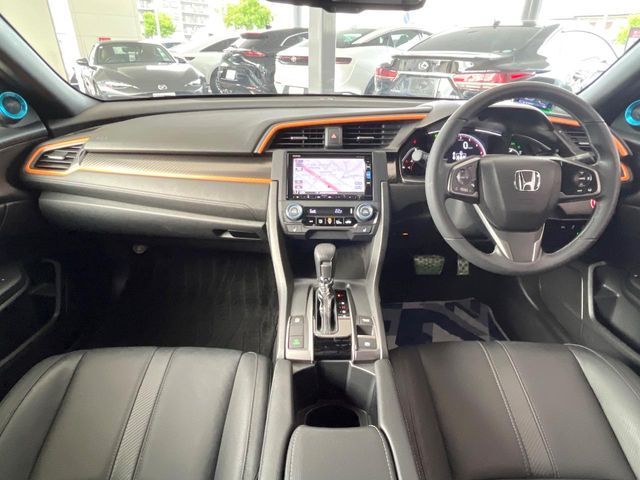 CIVIC hatchback