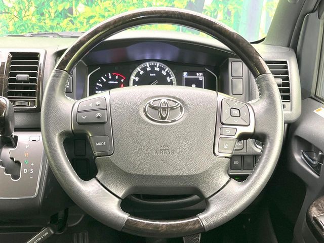 HIACE van 2WD