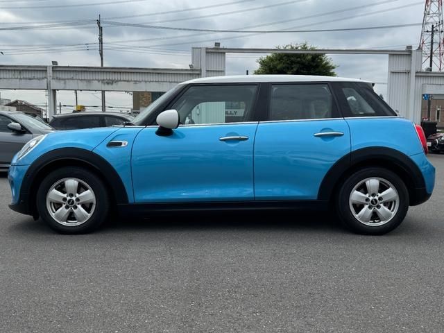 MINI COOPER D 5DOOR