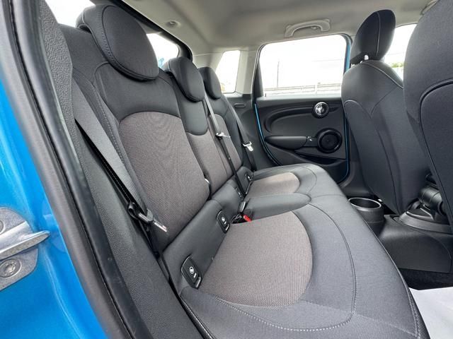 MINI COOPER D 5DOOR