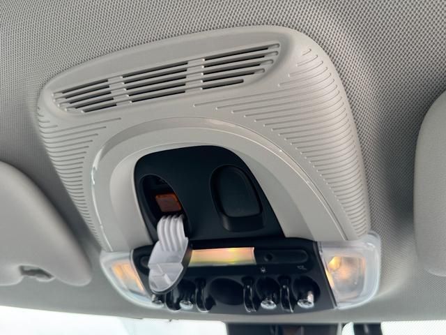 MINI COOPER D 5DOOR
