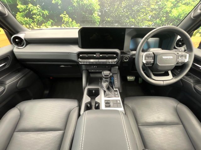 LANDCRUISER 250