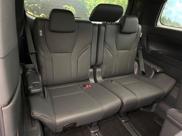 ALPHARD hybrid