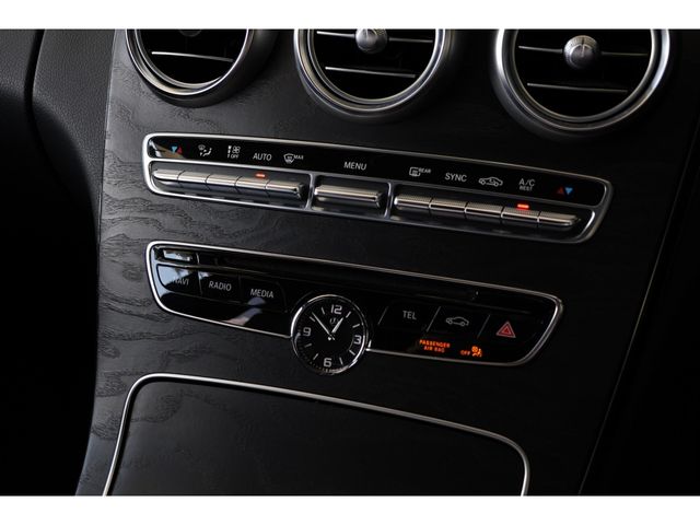 MERCEDES BENZ C class sedan