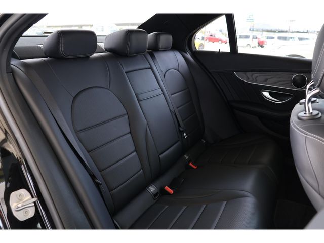 MERCEDES BENZ C class sedan