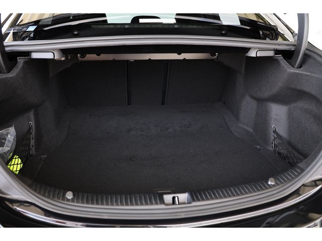 MERCEDES BENZ C class sedan