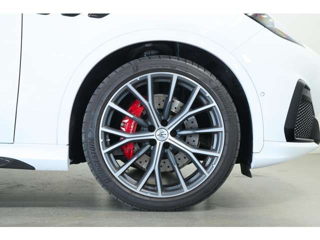 MASERATI Grecale