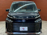 VOXY HYBRID