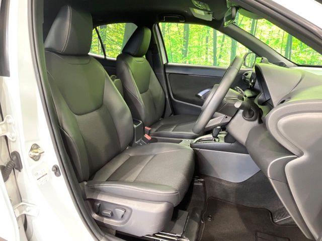 YARIS CROSS HYBRID