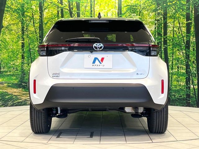 YARIS CROSS HYBRID
