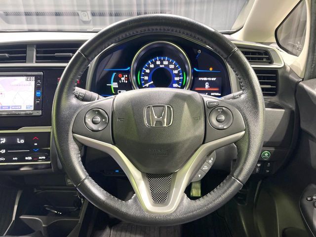 FIT HYBRID