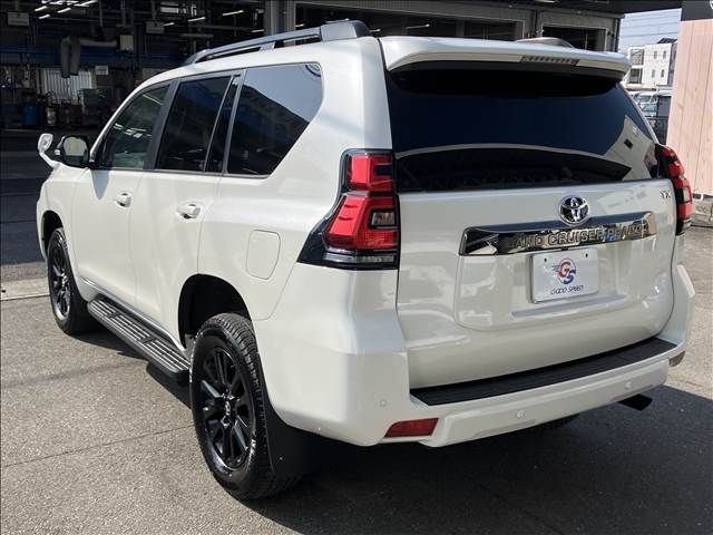 LANDCRUISER PRADO