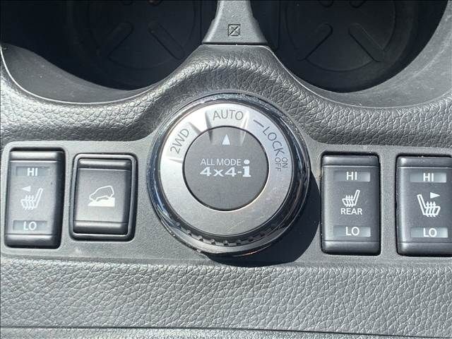 X-TRAIL HYBRID 4WD