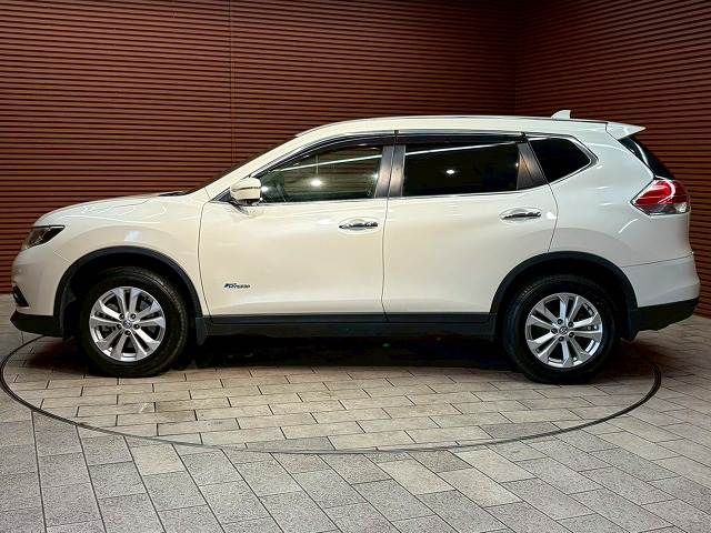 X-TRAIL HYBRID 4WD