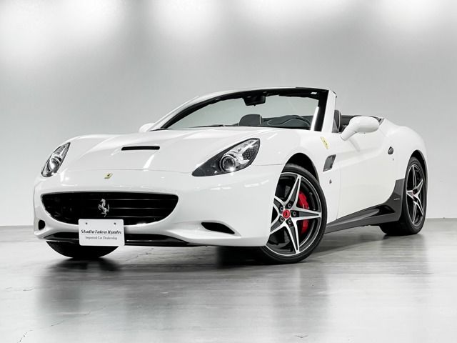 FERRARI California