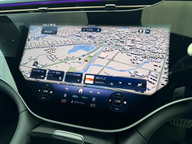 MERCEDES BENZ EQS
