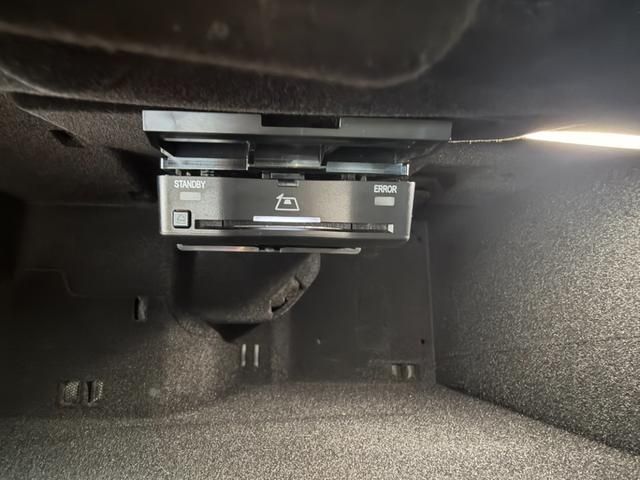 MERCEDES BENZ EQS